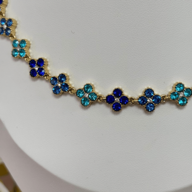 Collier Aria