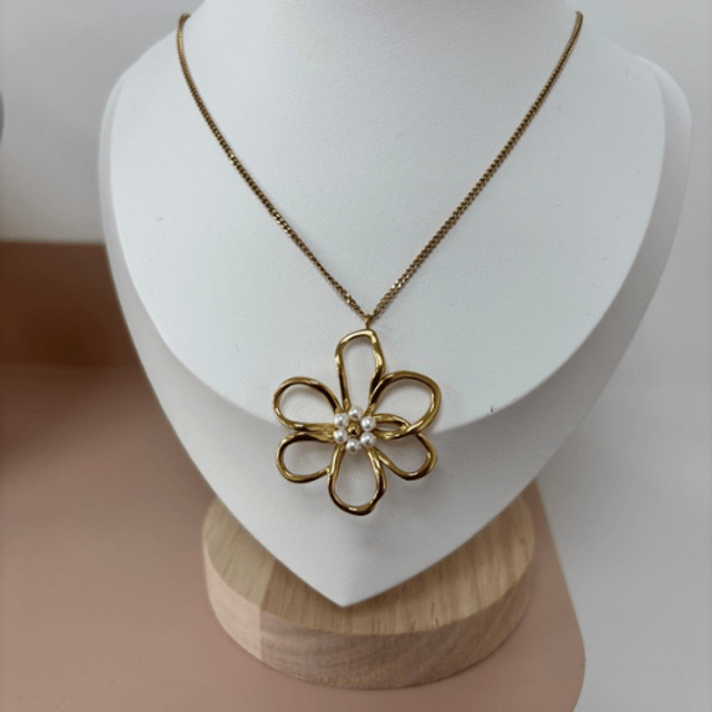 Collier Mina
