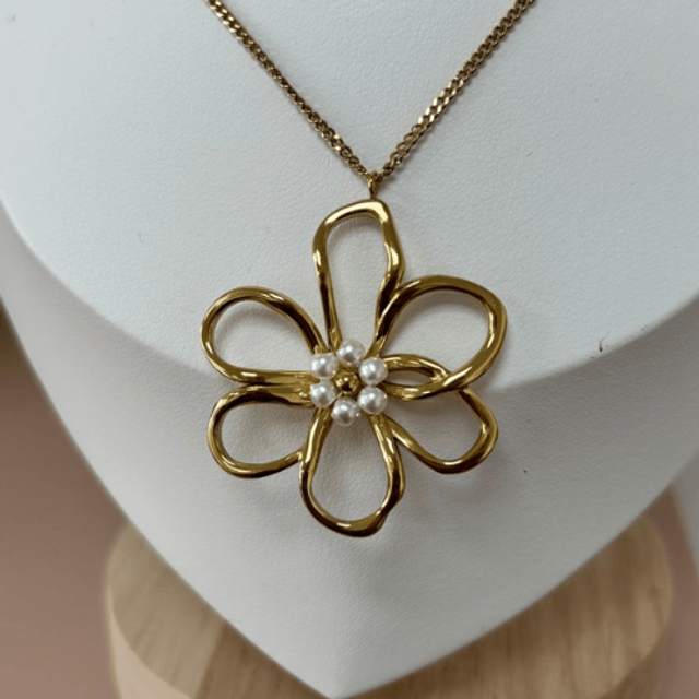 Collier Mina